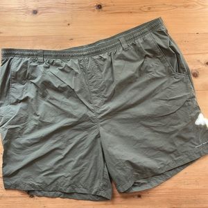 Columbia PFG 4X Khaki Green Men’s Swim Trunks EUC